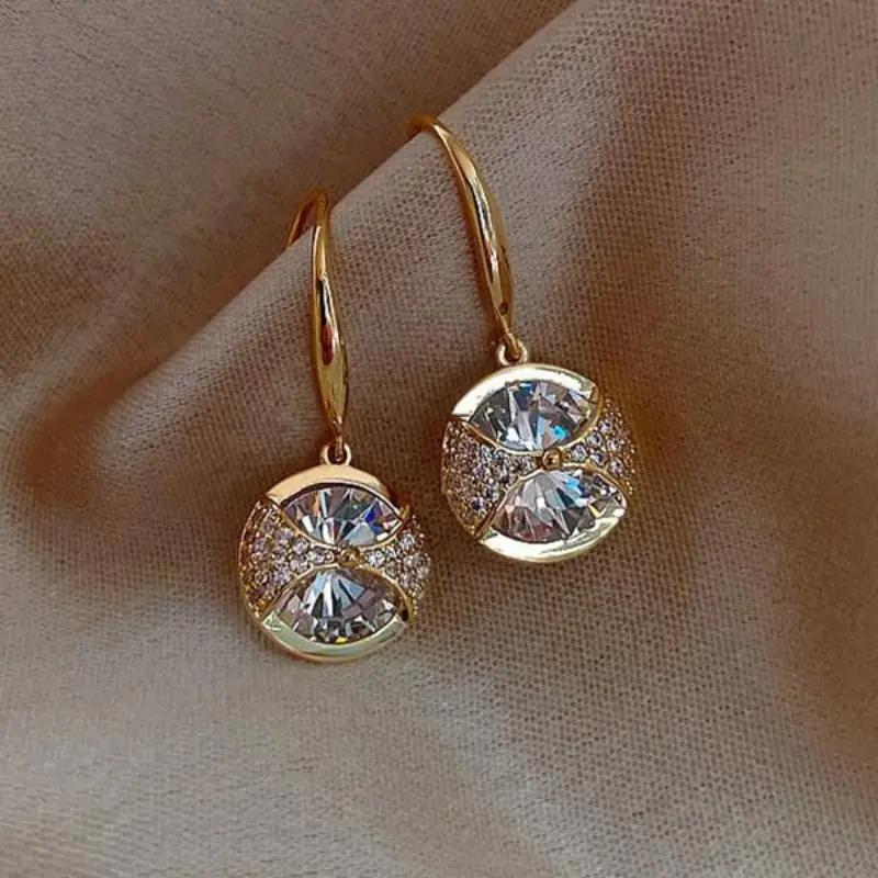 1 Pair Fashionable Diamond Studded Bow and Explosive Diamond Women's Temperament Earrings