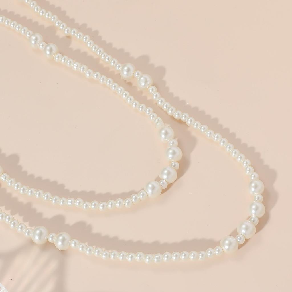 New European and American French retro multi-layer imitation pearl necklace fashionable light luxury high sense versatile elegant necklace