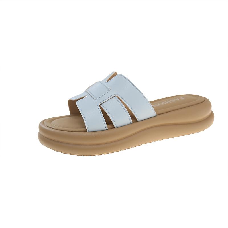 Breathable woven thick-soled slippers women's 2025 new outer wear heightening sandals summer ins beach one-word sandals