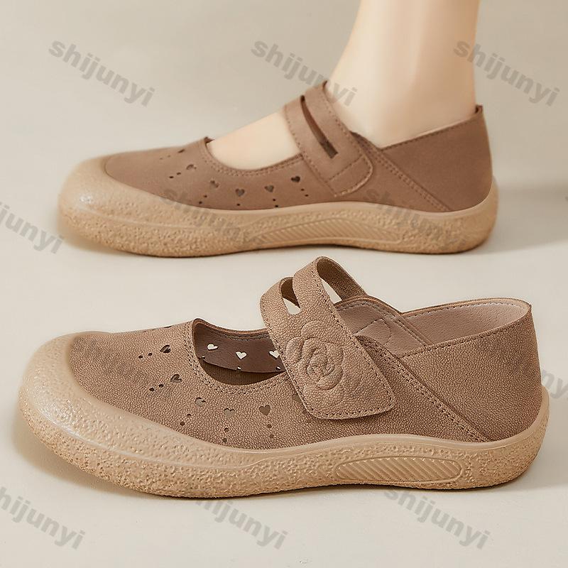 Fashion Women's Flats 2025 Summer New Hollow Breathable Non Slip Casual Shoes Fashion Lightweight Comfortable Vintage Sandals Zapatillas