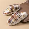 Retro karierte Baumwollpantoffeln Herbst und Winter 2025 neu Indoor Zuhause dicksohlige rutschfeste warme Plüschschuhe