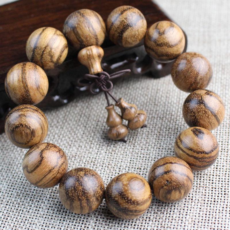Vietnam Agarwood Bracelet: White Sand Prayer Beads - Unisex Jewelry with Natural Texture, Perfect for Couples