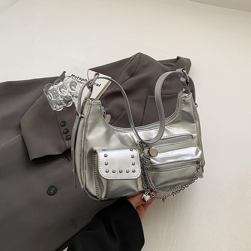 Stylish Rivet Purse Women s Latest French Chic Crossbody Bag 2023 Autumn/winter Minimalist Shoulder Bag