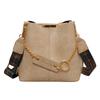 Retro commuter bucket bag women's 2025 new high-end fashion shoulder bag versatile broadband niche messenger bag