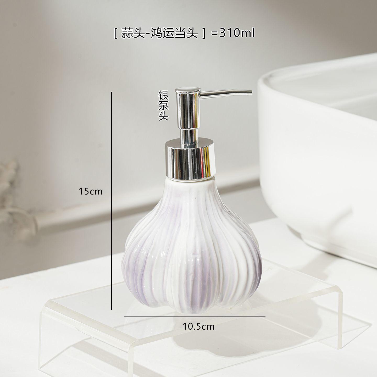 Creative Ceramic Lotion Bottle Hand Soap Hotel Bathroom Shower Gel Shampoo Dispenser Cartoon Strawberry Soap Dispenser Bathroom