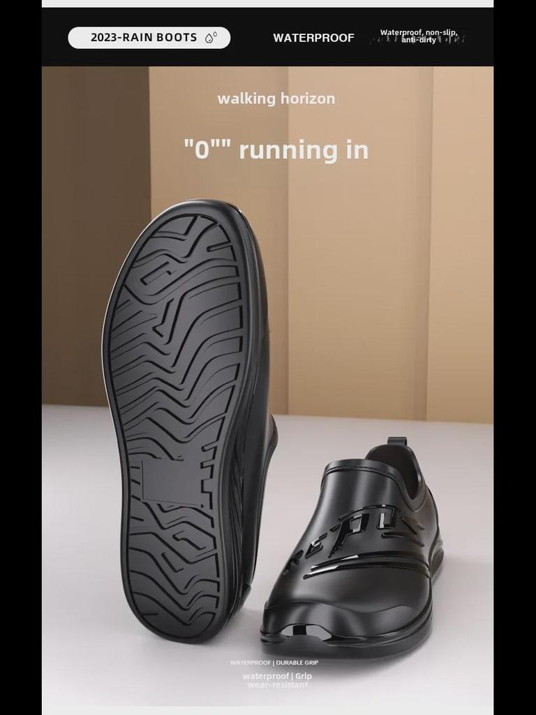 Men's Non-Slip PVC Low-Top Water Shoes for Catering, Car Wash, and Kitchen.