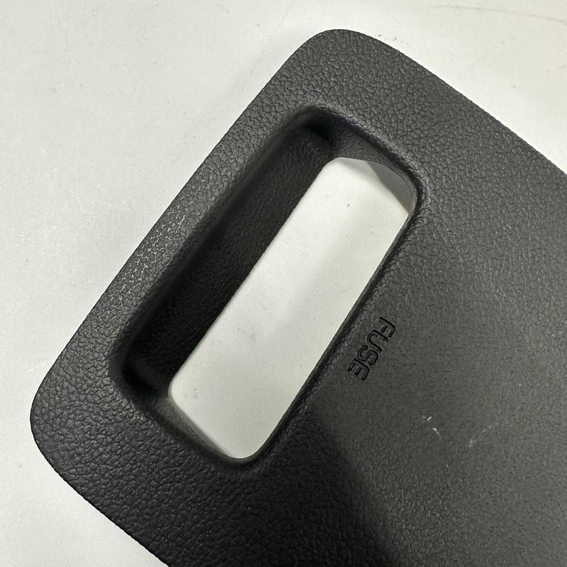 84753D3100TRY Cover Assembly-Fuse Box  Tucson 2016-