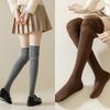 Meias – Aquecedores de pernas, polainas e meias compridas