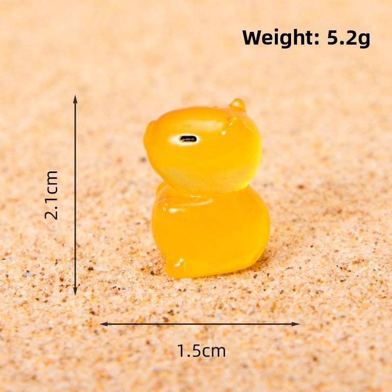 Micro Landscape Noctilucent Resin Figurine With Cute Capybara Design For Home Decor And Gift Giving