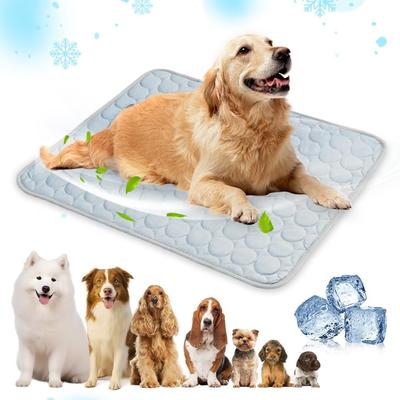 Dog Cooling Mat, Washable and Portable Pet Cooling Mat, Suitable for Cats and Dogs, Can Be Used Indoors and Outdoors, Summer Pet Floor Mat.