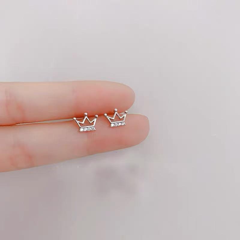 S925 Sterling Silver Korean-Style Diamond-Inlaid Cute Crown Stud Earrings for Women