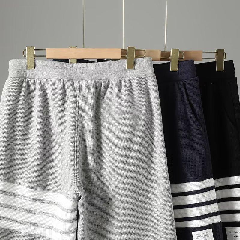 Herren Casual Shorts Frühling und Herbst Einfarbig Sportshorts Mode Fünfviertelhosen Harajuku Locker