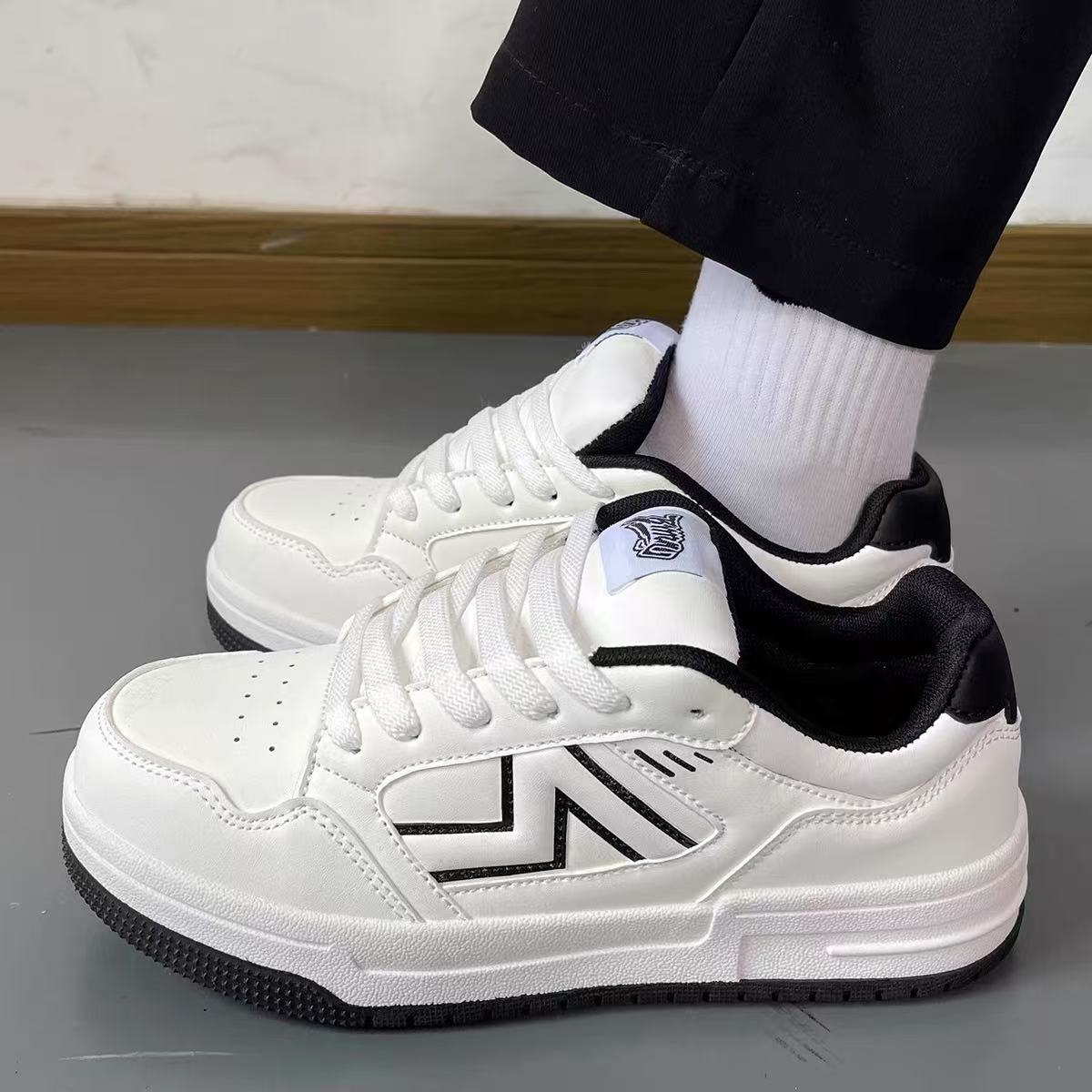 

Summer ins wind sports board shoes chic niche retro breathable board shoes 36