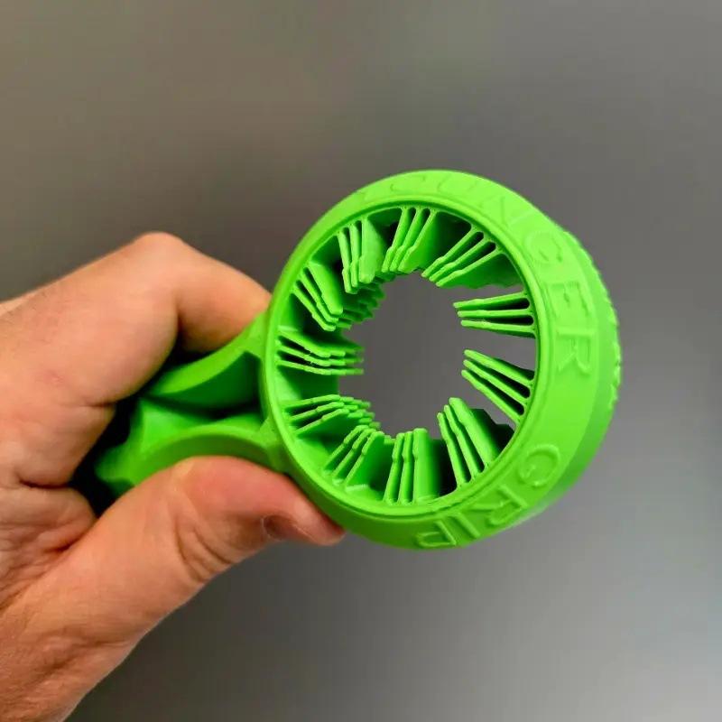 

New 5 In 1 Multifunctional Household Lid Wrench Bottle Cap Opener Tool Auxiliary Bottle Opener 1PCS зелёный