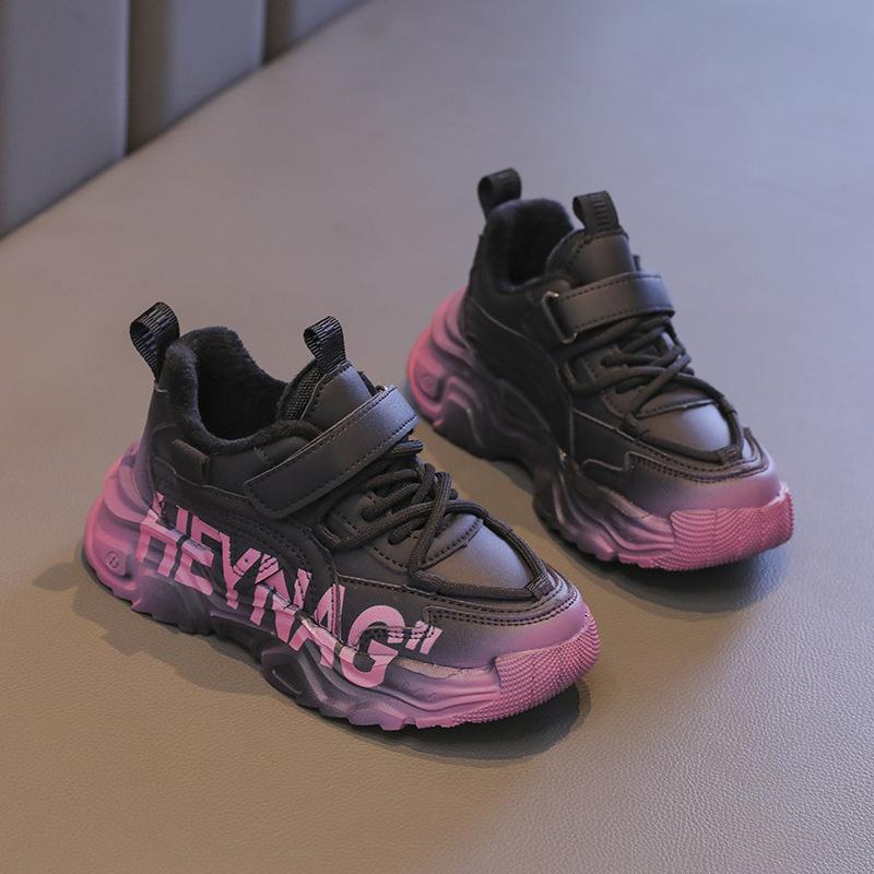 

Спортивная обувь для девочек 2025 новая осенняя обувь для мальчиков в повседневном стиле, детские модные легкие кроссовки для бега 31 розы красного