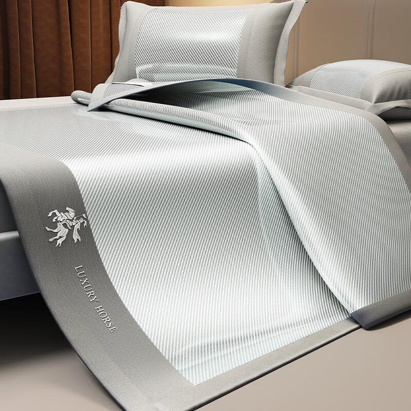 Nu Feng Mother and Baby Ice Silk Bed Mat Set