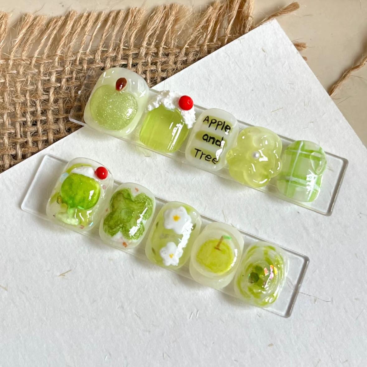 

Green Apple Sparkling Water Summer Nail Art: Refreshing 3D Flower Patches