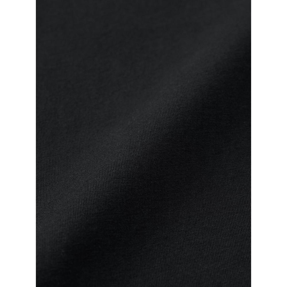 GU by Uniqlo Grafic T Cochae