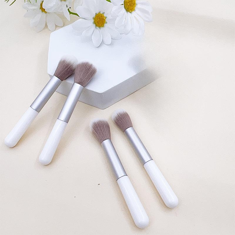 

4 шт. Портативная кисть для румян, рассыпчатая пудра, короткая кисть для пудры