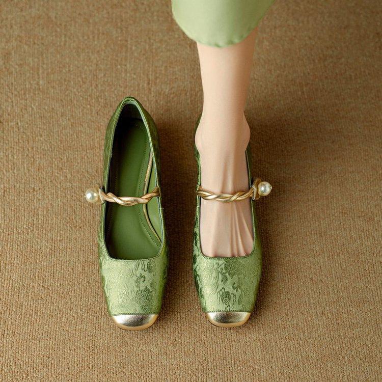 Mary Jane women's shoes French high heels retro summer 2026 new green national style thick heel with shoes