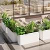 Quadratischer Pflanzkasten aus Edelstahl