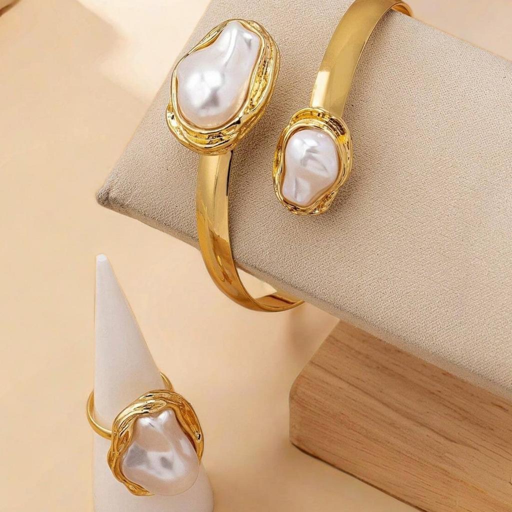 Vintage Baroque Imitation Pearl Jewelry Set for Women Metal Gold Color Open Cuff Bangle and Ring Party Daily Wear Jewelry Gift