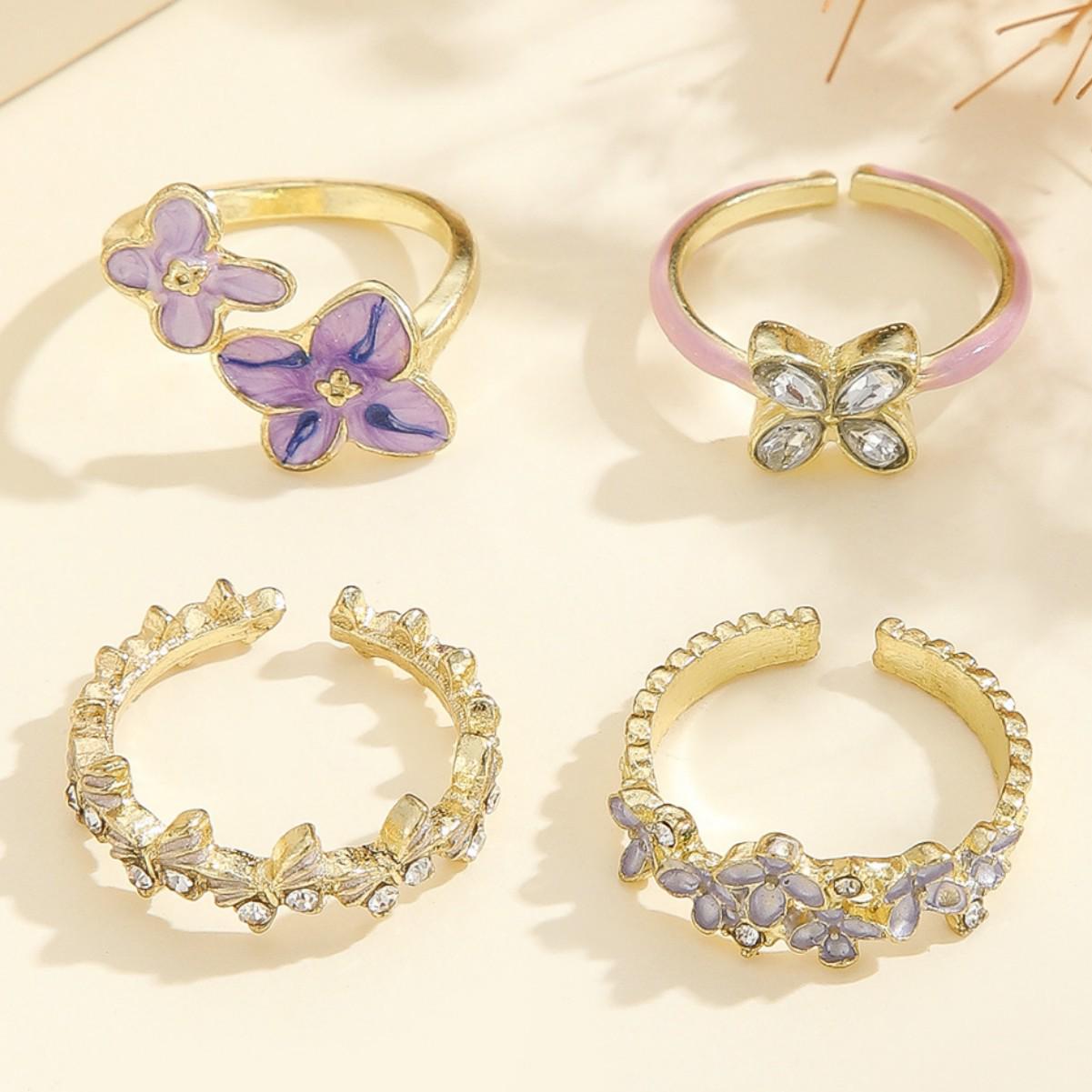 Элегантный набор колец Luxe с цветами: Дизайн из 4 частей высокого класса