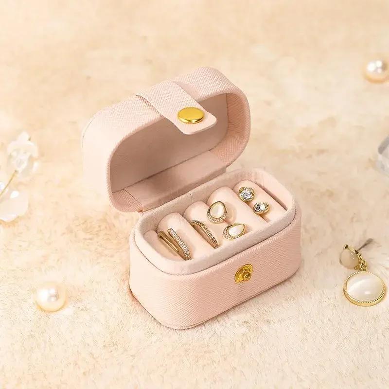 Mini Ring Box Solid Color Simple Portable Earnail Jewelry Storage PU Leather Waterproof Luxury Jewelrys Storage Treasure Boxes