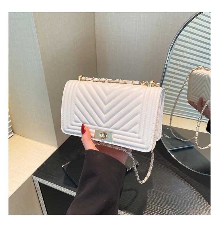 This Year's Popular Fashion Korean Version Retro Chain Small Bag Women's 2025 Spring Fashion Temperament Messenger Bag Small Square Bag