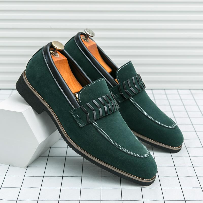 Fashion Designer Brand Men's Suede Leather Shoes Soft Sole Massage Sole Loafers Trendy Green Outdoor Commuting Men's Work Shoes