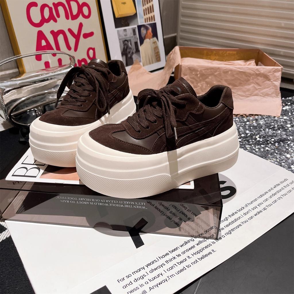 2025 new flip fur leather thick-soled muffin bread shoes big head small height increase casual shoes board shoes women's shoes