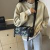 Zipper Strap Nylon Thread  New Product Multifunctional Fashion Crossbody Soft Bag Woman's Pocket