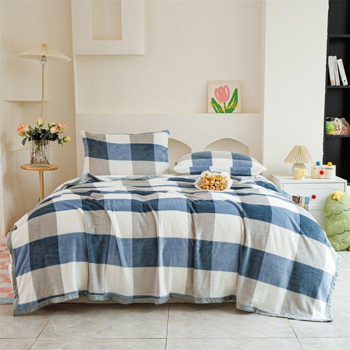 Thickened Double-Sided Fleece Blanket: Versatile Bed Coverlet & Sofa Throw for All Seasons