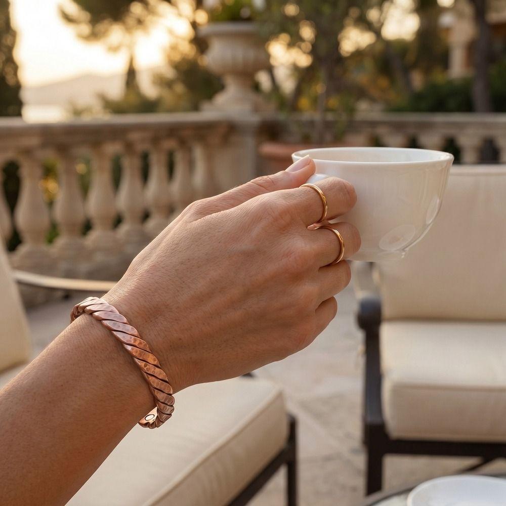 Resizable Alloy Copper Color Bracelet Vintage Twisted Magnetic Opening Bracelet Copper Adjustable Vintage Bangle Women