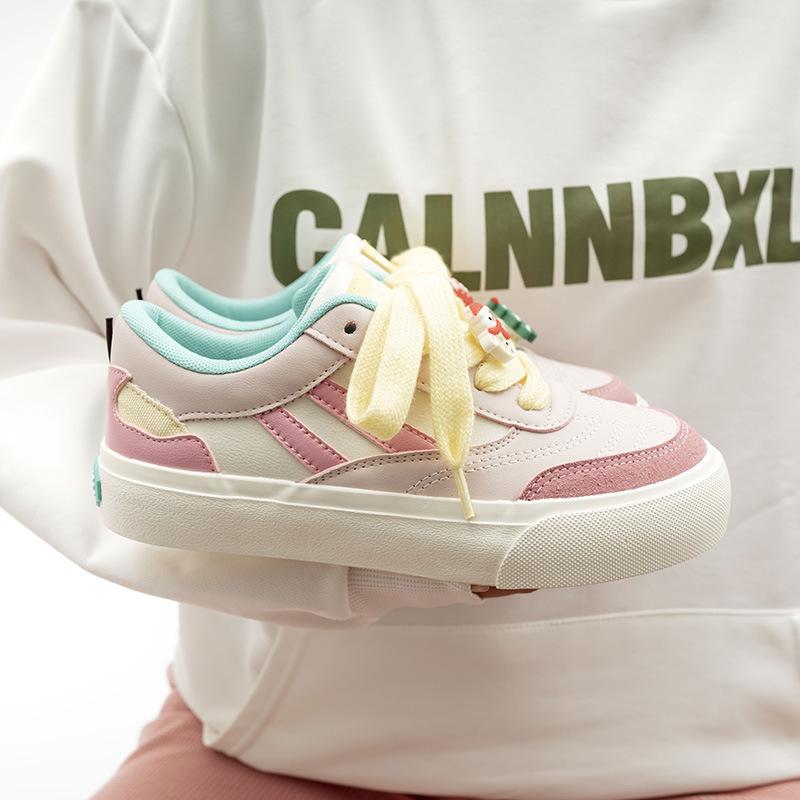 Belle Christmas accessories board shoes spring new casual shoes apple design 35