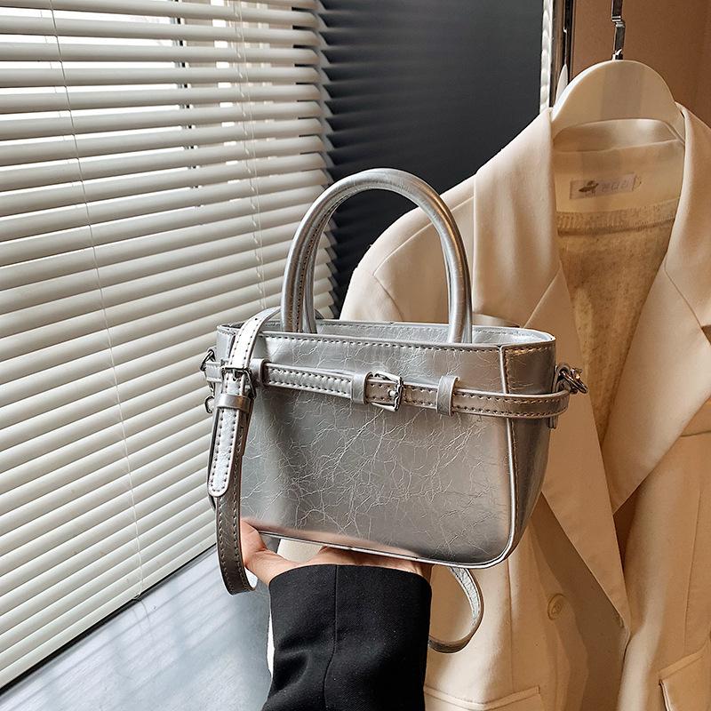 Bag Women's Summer New Fashion Outing Handbag Niche Simple Commuter Crossbody Lock Small Square Bag