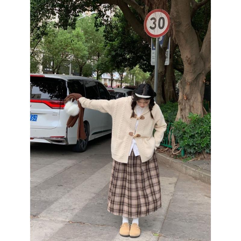 Japanese Preppy Style Autumn Winter Women Brown Plaid Skirt Elastic Waist Thicken Woolen Warm Skirt Elegant Wool Basic A-Line Skirt