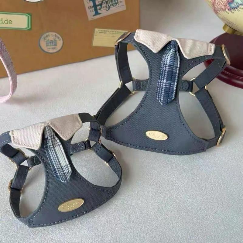 

Dog leash Small dog vest Pet chest strap Walking dog rope Teddy Pomeranian XL chest 50 back 40 about 12-7 kg