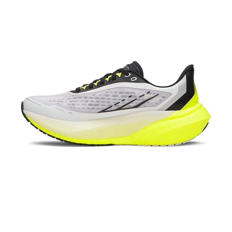 

Under Armour Women s Velociti Distance Running Shoes White/White/Metallic Silver 6006031-102 37.5