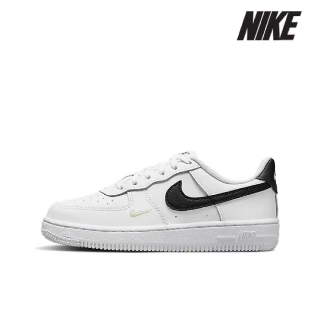 

Nike Nike Junior Childrens Shoes E34 FJ2887100 FORCE 1 LOW SE 40