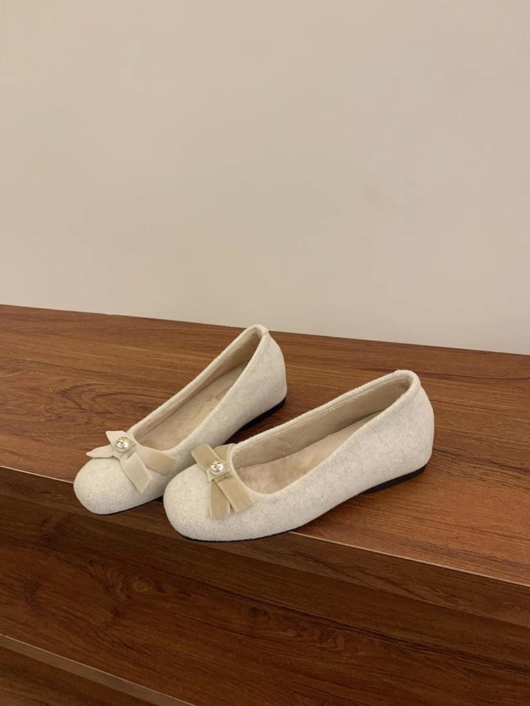 Gentle little fragrant Mary Jane shoes winter 2025 French gentle fairy inner heightening bow velvet single shoes