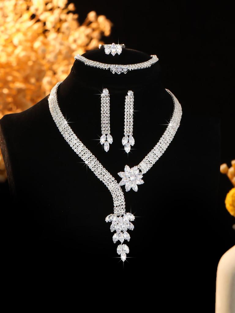 Elegant Bride Jewelry Set: European & American Necklace & Earrings for Evening Gowns