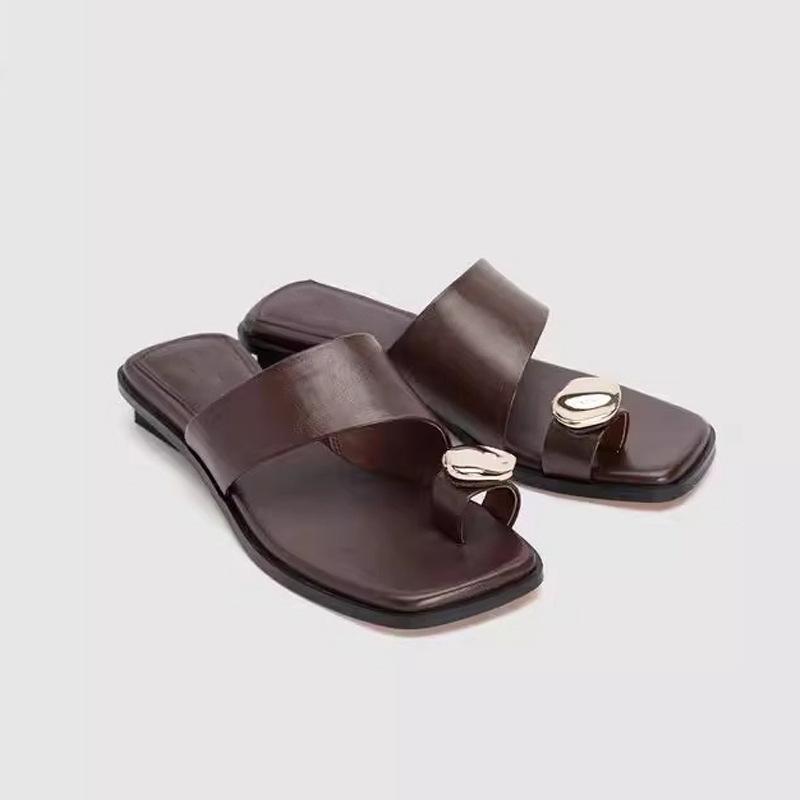 Fashion Women Slippers 2025 Summer Fashion Ladies Open Toed Sandals Flip Flops Solid Color Beach Slippers Slides Women Zapatos De Mujer