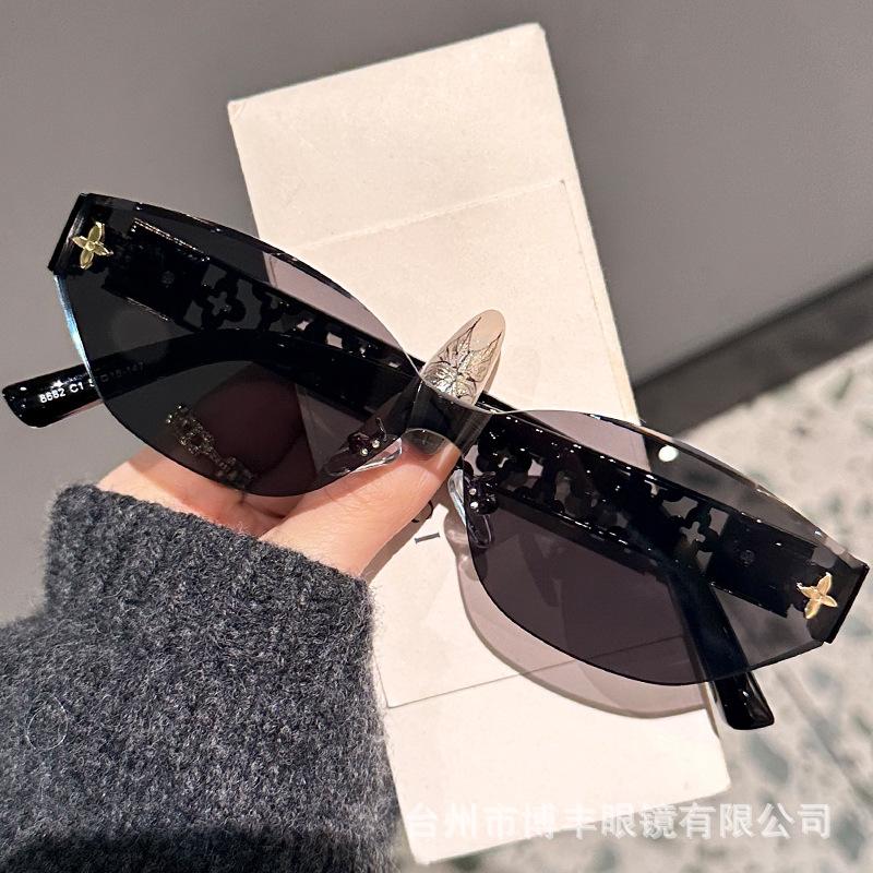 

Высококлассные Безободковые Изысканные и Стильные Женские Солнцезащитные Очки в Маленькой Оправе