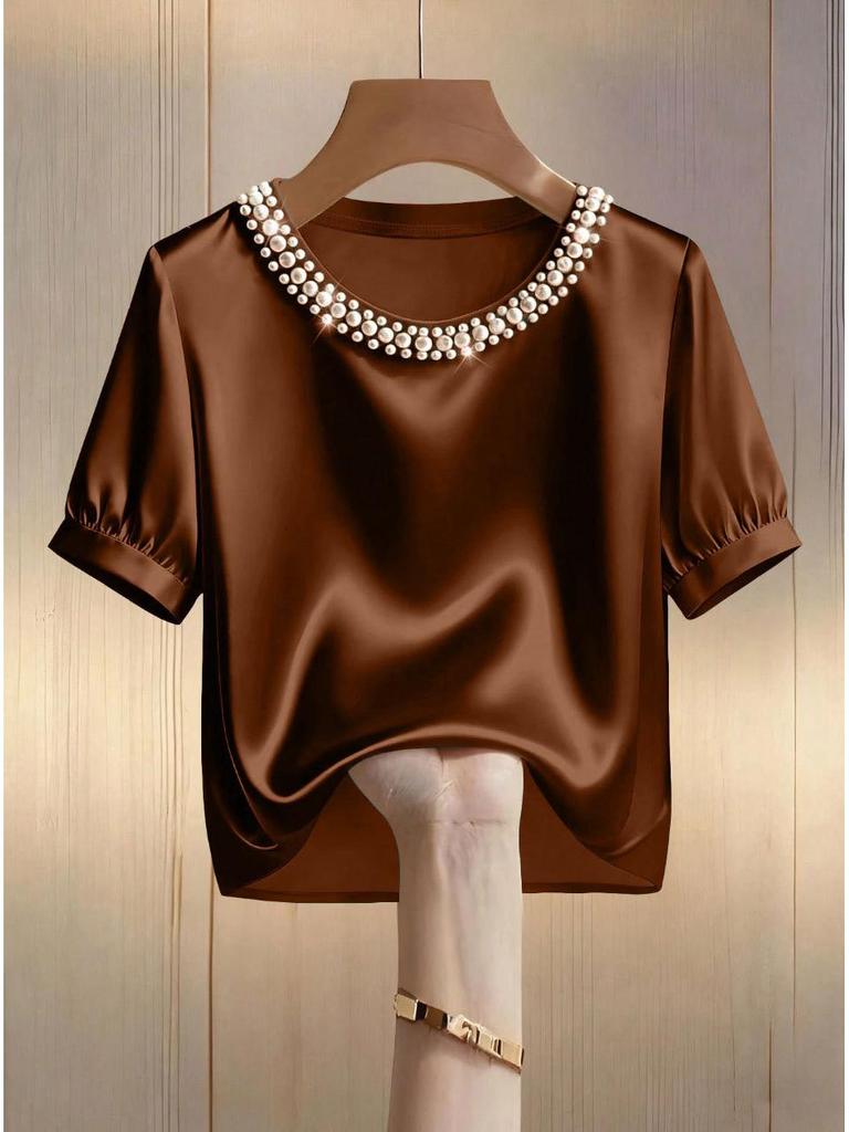 Women's Stylish Pearl Collar Satin T-Shirt: Short-Sleeve, Round Neck, Summer Fashion.