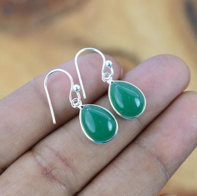 Solid 925 Sterling Silver Green Onyx Pear Cabochon Gemstone Handmade Dangle Earring Boho Jewelry