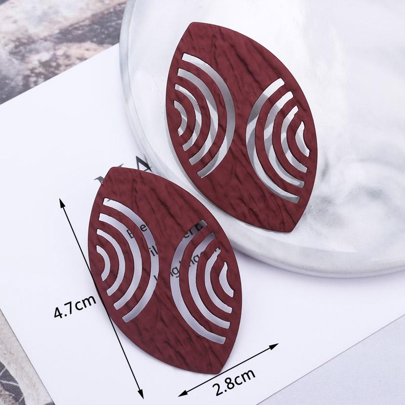 New Wine Red Geometric Hanging Earrings for Women Metal Pendants Dangle Earrings Red Color Exaggerated Drop Earrings aretes