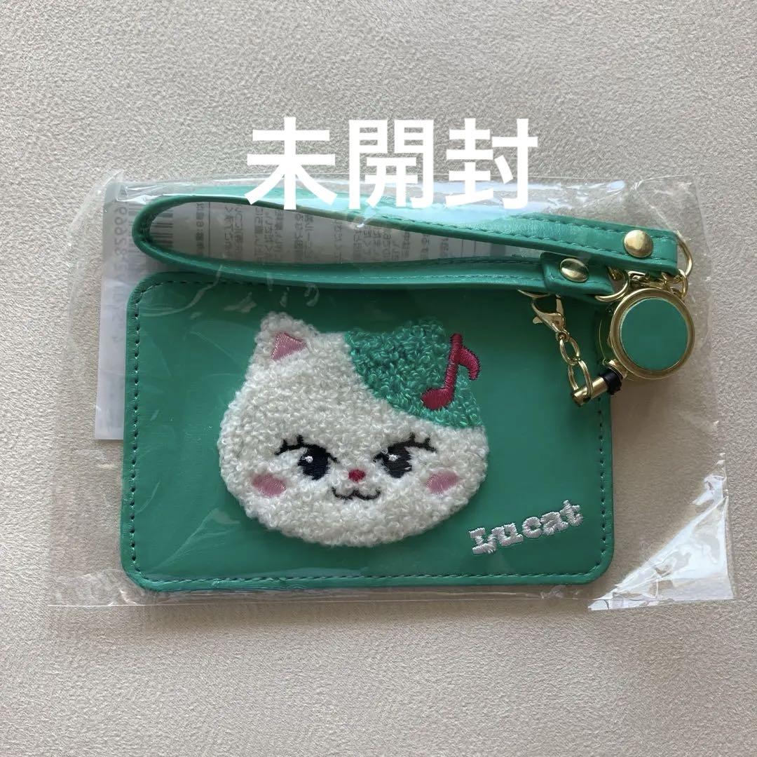 

[USED] NiziU NIZOO IC card case Mayuka Lucat