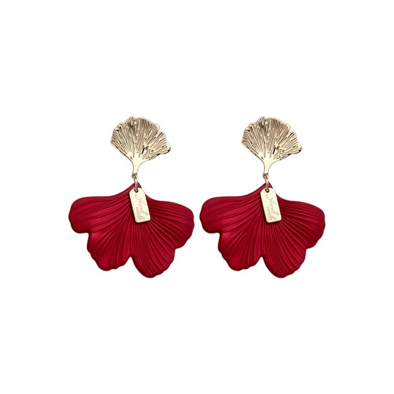 Silver Needle Acrylic Ginkgo Leaf Geometric Stud Earrings - High-End Fashion Accessories for Women