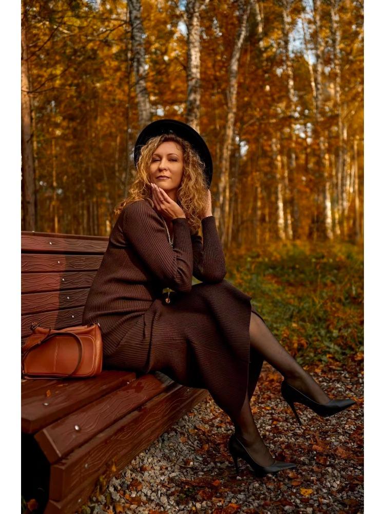 Women's Knitted Dress Elegant V Neck Thick  A-line Dress Brown Long Sleeve Vintage Midi Casual Dresses for Women